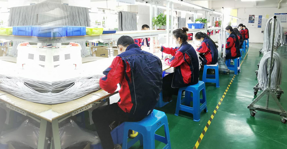 手機(jī)數(shù)據(jù)線廠定制加工流程